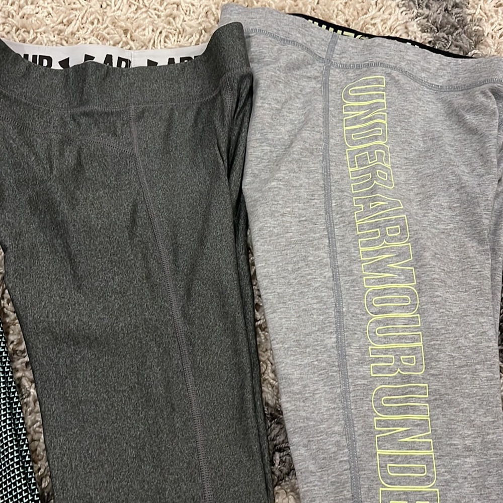 Excellent Condition Bundle Under Armor Leggings S… - image 7
